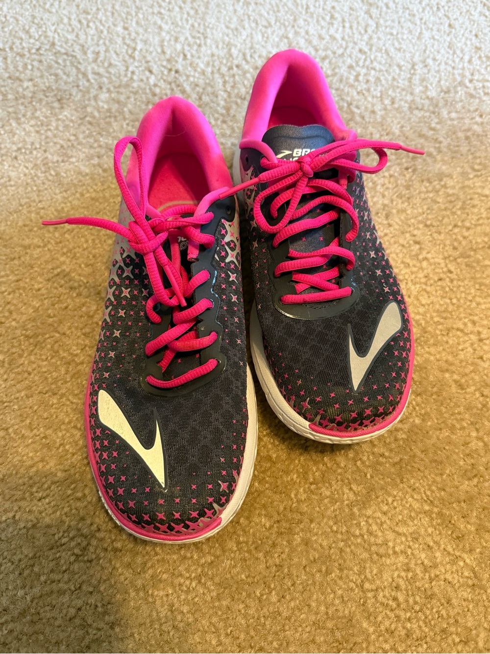 Brooks Pure Flow 5 Women's Black and Pink Athletic Running Shoes